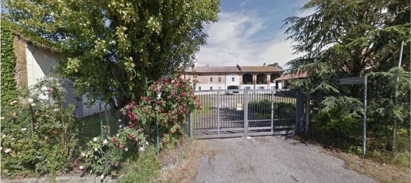 9 rooms House in Caselle Landi, Italy No. 314740 3