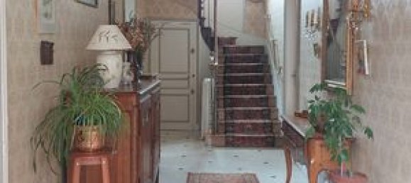 9 bedrooms House in Eure, France No. 353164 2