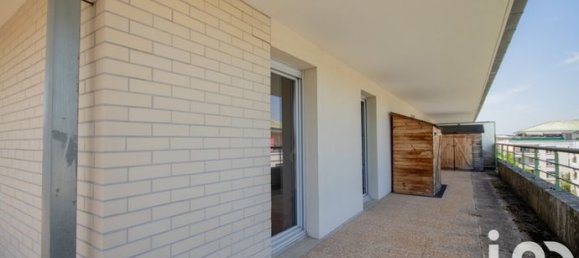 3 bedrooms Apartment in Mantes-la-Jolie, France No. 279332 3