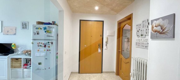 5 rooms Commercial property in Matera, Italy No. 17537 8