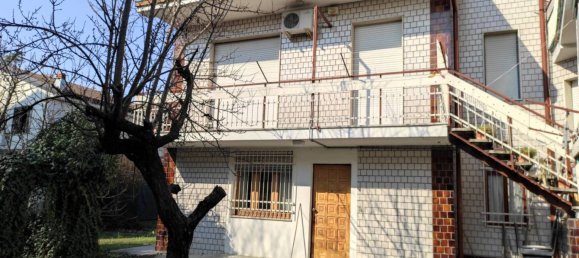 8 bedrooms Villa in Alessandria, Italy No. 44320 7