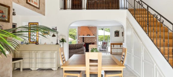 Villa de 4 dormitorios en Peymeinade, France No. 1422 7