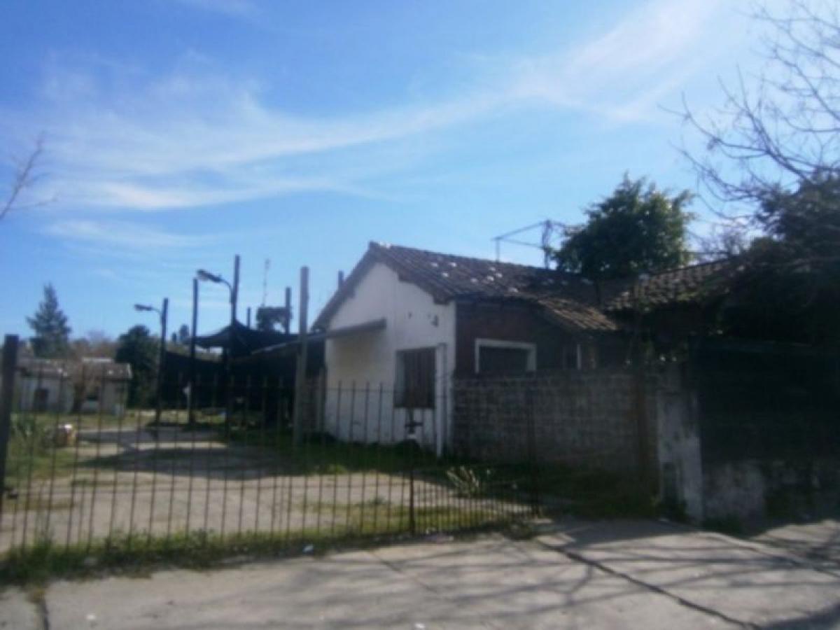  Land in San Miguel, Argentina No. 33208