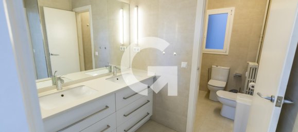 3 bedrooms Apartment in Lleida, Spain No. 180393 3