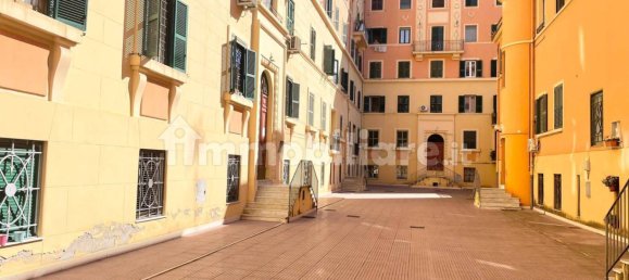 2 Schlafzimmer Wohnung in Rome, Italy, Nr. 337897 2