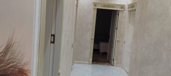 3 bedrooms Apartment in Baku, Azerbaijan No. 2059 20