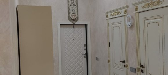 3 bedrooms Apartment in Baku, Azerbaijan No. 2059 2