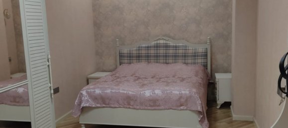 3 bedrooms Apartment in Baku, Azerbaijan No. 2059 5