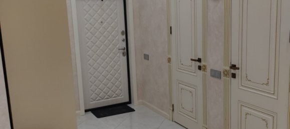 3 bedrooms Apartment in Baku, Azerbaijan No. 2059 10