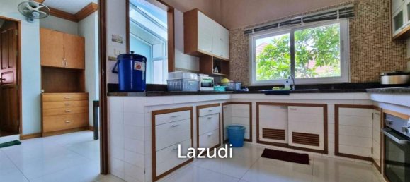 4 bedrooms Cafe / restaurant in Bang Sare, Thailand No. 15301 10