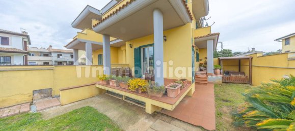 Вилла с 2 спальнями в Анцио, Италия № 120212 15