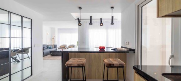 2 Schlafzimmer Wohnung in Punta Prima, Spain, Nr. 9036 10