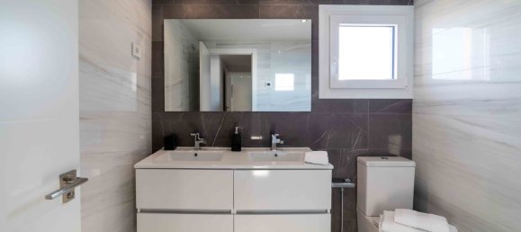 2 Schlafzimmer Wohnung in Punta Prima, Spain, Nr. 9036 23