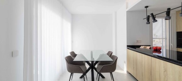 2 Schlafzimmer Wohnung in Punta Prima, Spain, Nr. 9036 8