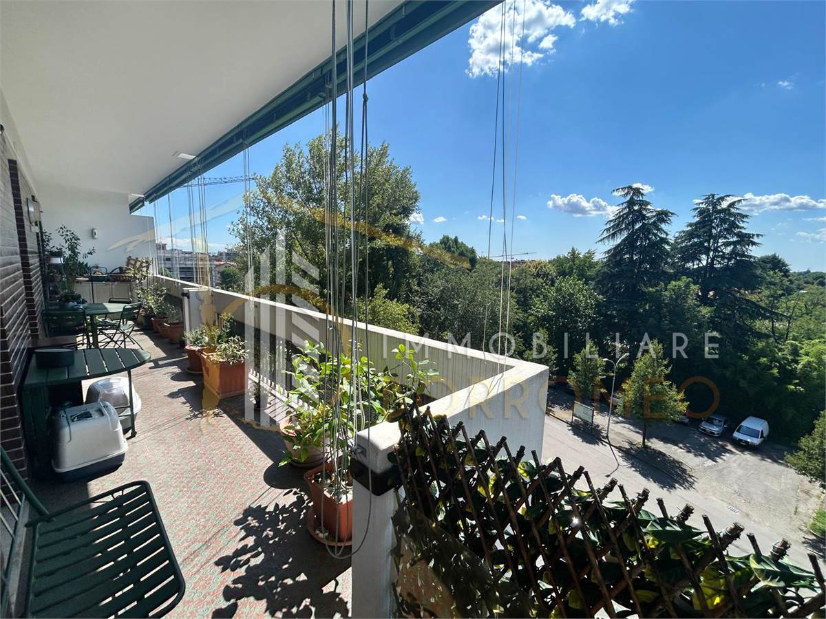 2 bedrooms Apartment in Monza, Italy No. 288989