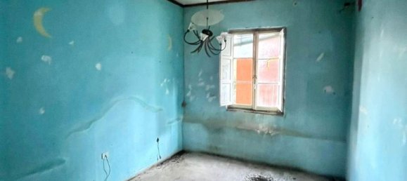 6 rooms House in Borgo a Mozzano, Italy No. 101678 12