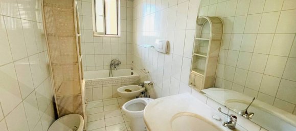 Apartamento de 4 habitaciónes en Valenzano, Italy No. 22753 13