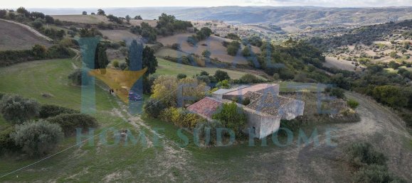 Casa de 8 habitaciónes en Palazzolo Acreide, Italy No. 178102 13