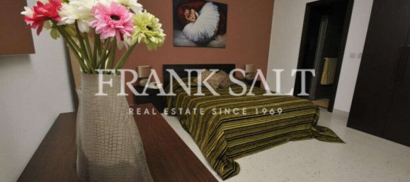 3 bedrooms Penthouse in Marsaskala, Malta No. 6238 8