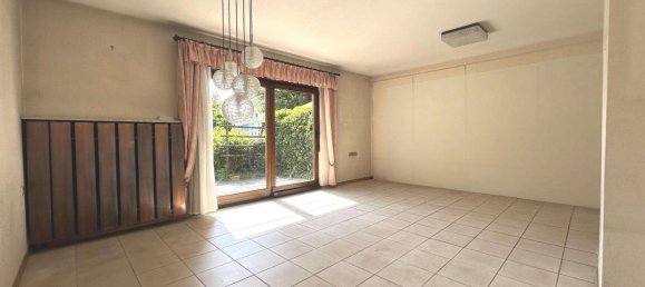 3 bedrooms Townhouse in Reutlingen, Germany No. 322362 2