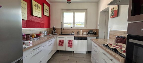 2 bedrooms House in Occitanie, France No. 296772 7