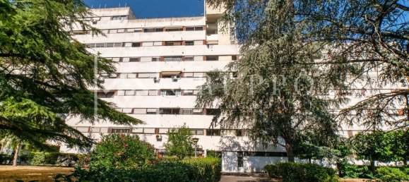 Квартира с 4 спальнями в Рим, Италия № 377744 2