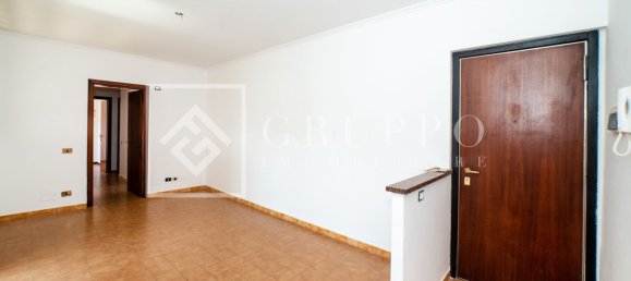 Квартира с 4 спальнями в Рим, Италия № 377744 7