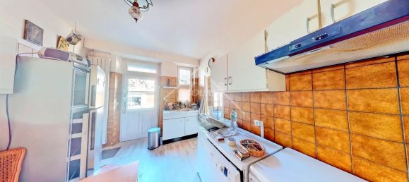 4 bedrooms House in Chantelle, France No. 203139 8