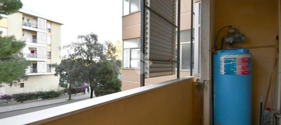 3 rooms Apartment in Cagliari, Italy No. 2010 13