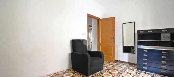 3 rooms Apartment in Cagliari, Italy No. 2010 23
