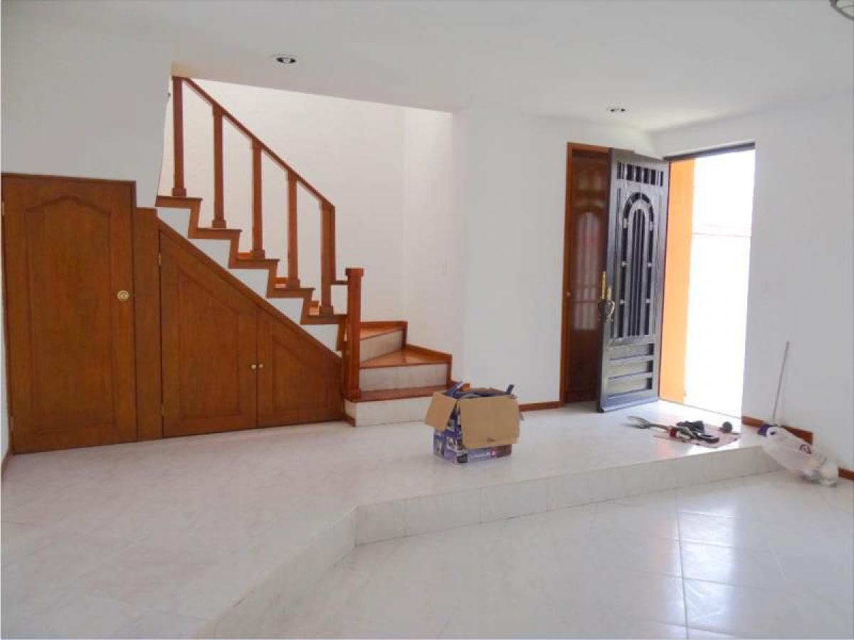 Casa de 3 dormitorios en Cuautitlán Izcalli, Mexico No. 146475