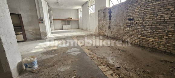 Lagerhaus in Pescara, Italy 200m², Nr. 339889 6