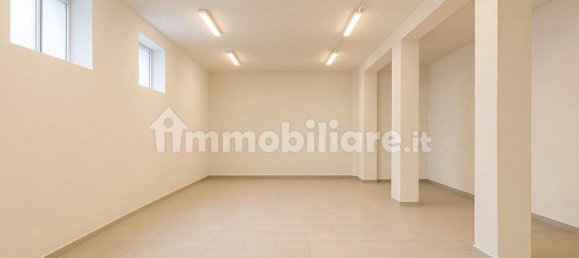 Lagerhaus in Pescara, Italy 200m², Nr. 339889 12