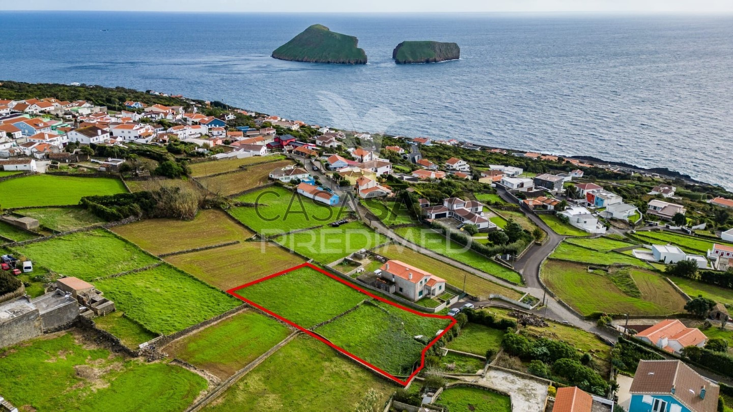  Land in Quarteira, Portugal No. 196062