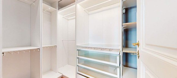 4 rooms Apartment in Mariahilf, Austria No. 149192 13