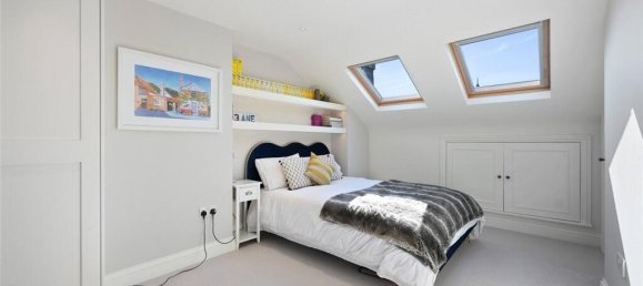 5 bedrooms House in London, United Kingdom No. 3821 9