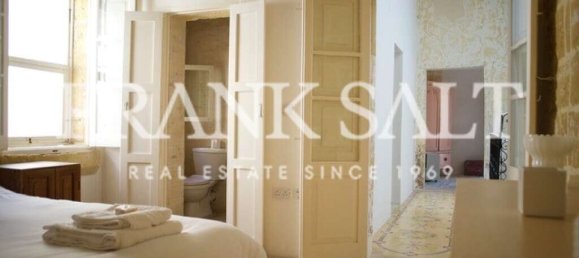 4 bedrooms Townhouse in Victoria, Malta No. 6059 14