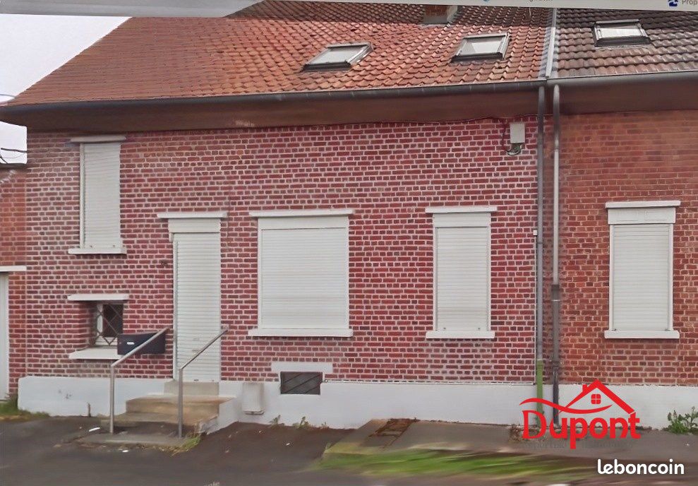 2 bedrooms House in Cambrai, France No. 329990