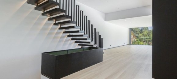 Casa de 4 dormitorios en Cascais, Portugal No. 171477 2