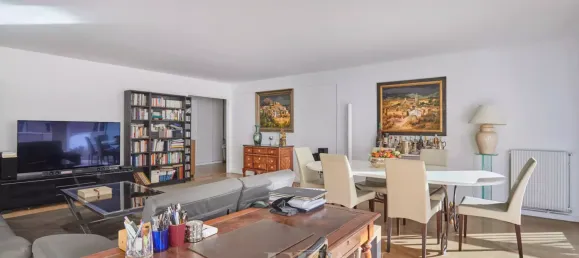 2 bedrooms Apartment in Paris, France No. 149217 6