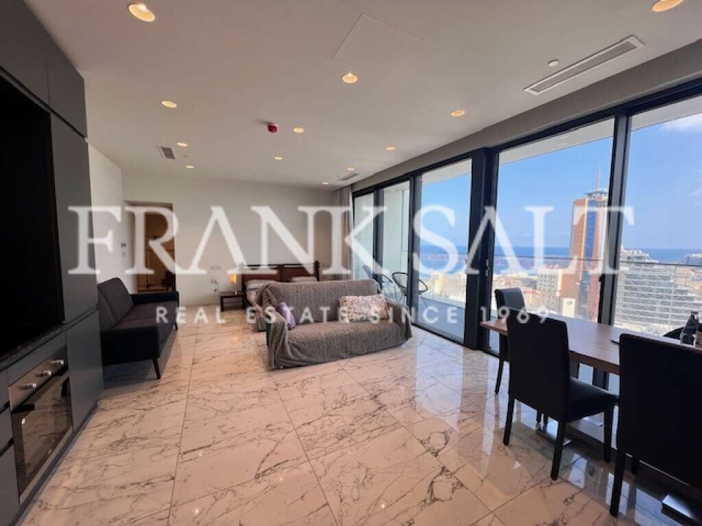 Apartamento T1 em Saint Julian's, Malta N.º 2477