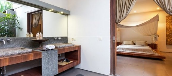 4 dormitorios villa en alquiler en Seminyak, Badung, Bali, Indonesia № 3185 23