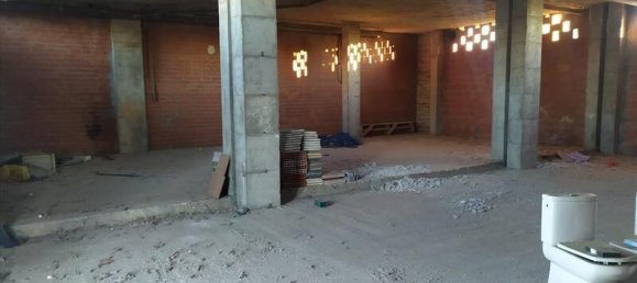 Propriété commerciale à Leon, Spain 330m² No. 65418 9