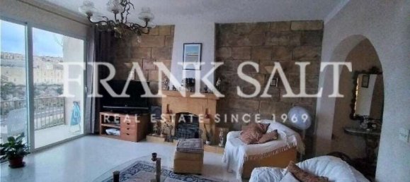 Apartamento de 3 dormitorios en Ghajnsielem, Malta No. 5637 2