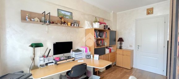 4 bedrooms Apartment in Montemurlo, Italy No. 318725 21