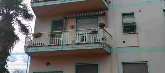 5 rooms Apartment in Meda, Italy No. 7710 9