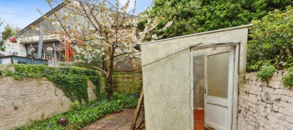 4 bedrooms House in Margate, United Kingdom No. 10801 55