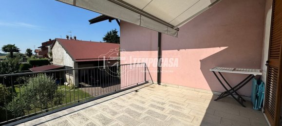 2-salle Duplex à Ossona, Italy No. 287579 18