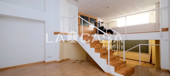 138m² Commercial property in Barcelona, Spain No. 175533 15