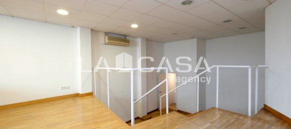 138m² Commercial property in Barcelona, Spain No. 175533 14